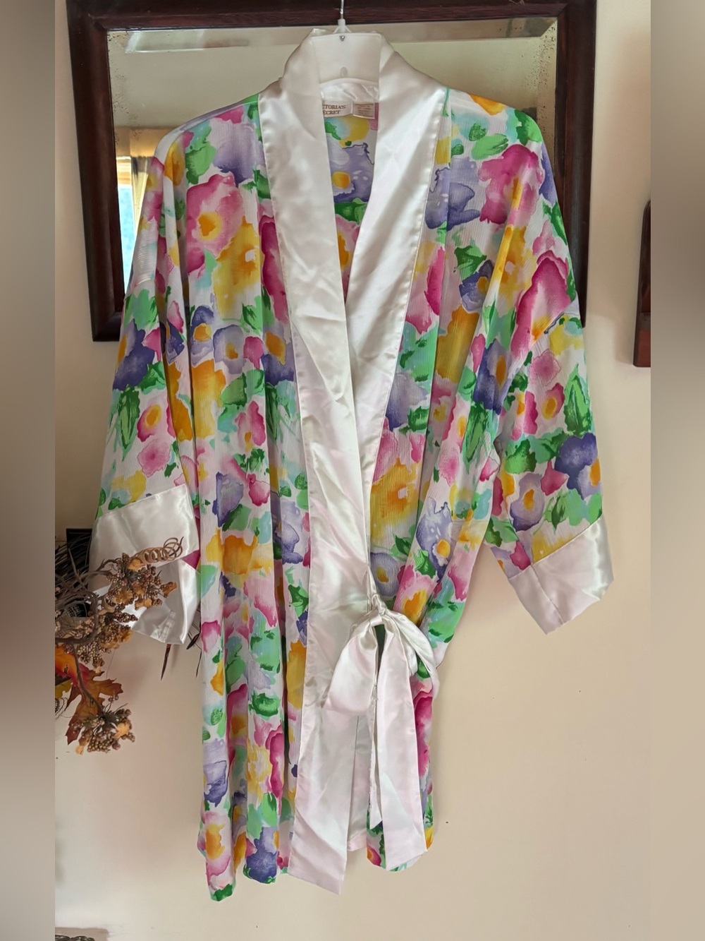 VTG Victoria's Secret Gold Label Watercolor Floral Semi-Sheer Robe Pockets OSFM